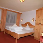 Gæstehus Mutmanoer 3*