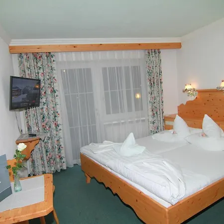 Mutmanoer Penzion 3*