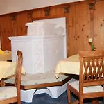 Mutmanoer Guest house Ischgl